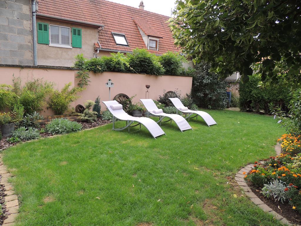 Chambres D'Hotes S'Burehiesel Schillersdorf ภายนอก รูปภาพ