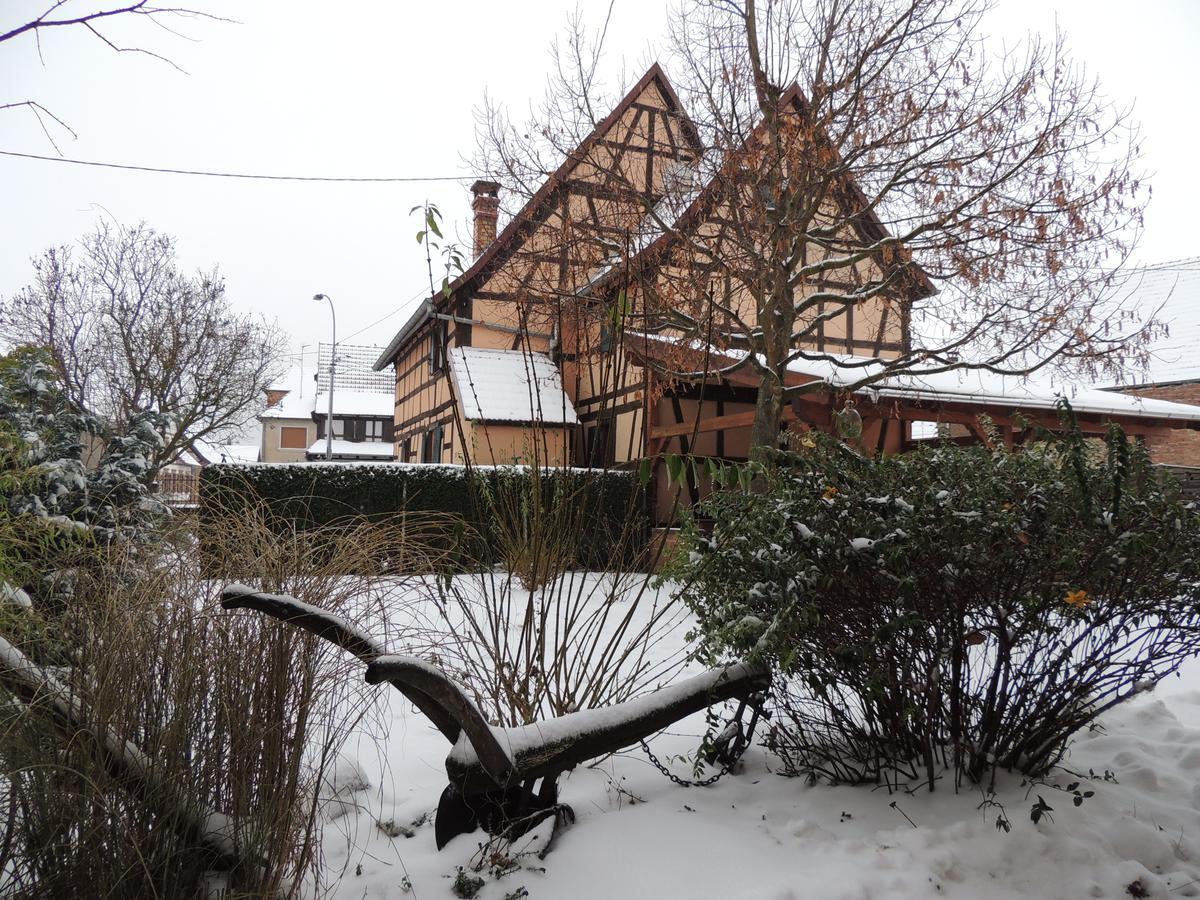Chambres D'Hotes S'Burehiesel Schillersdorf ภายนอก รูปภาพ