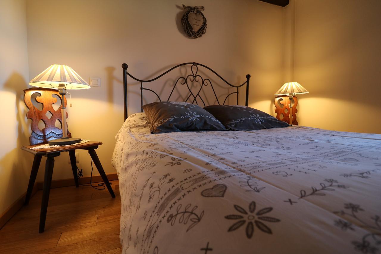 Chambres D'Hotes S'Burehiesel Schillersdorf ภายนอก รูปภาพ
